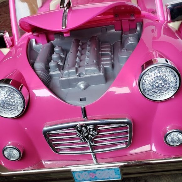 Barbie's Family Barbie Ken with Pink Car Battery Operated - Picture 11 of 16